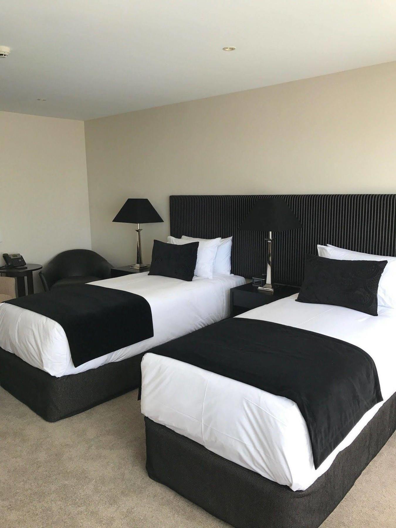 Hackthorne Gardens Luxury Accommodation Christchurch Ngoại thất bức ảnh